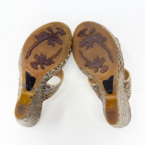 Born Crown women’s Skyler Terra Snake Print Wedge Sandals size 7 - Picture 5 of 11